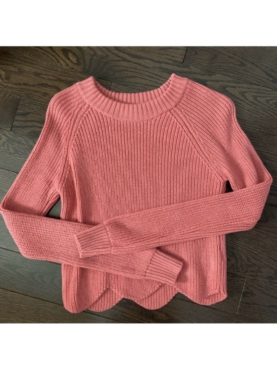Wilfred Sweaters - Wilfred Coral Pink Scalloped-Hem Crewneck Sweater